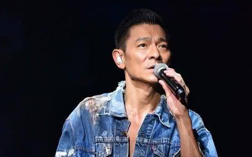 刘德华荣获殊荣，演艺巨星的荣耀时刻