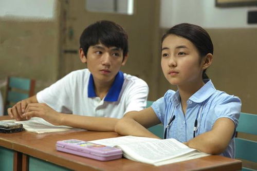 小学同桌，回忆与乐趣的短剧免费观看