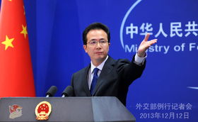 外交部坚决回应，日方要求逮捕两名中国人，涉政问题需严肃处理