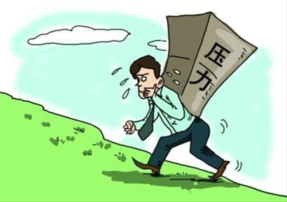 HR压力下的不当行为，自称压力大并随机辱骂求职者的现象深度剖析