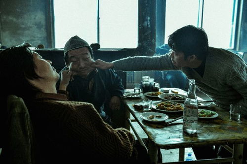 傻子赘婿，笑中带泪的黑色幽默短剧