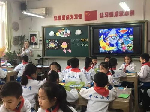 小朱老师艺术教育短剧，免费探索融合之美