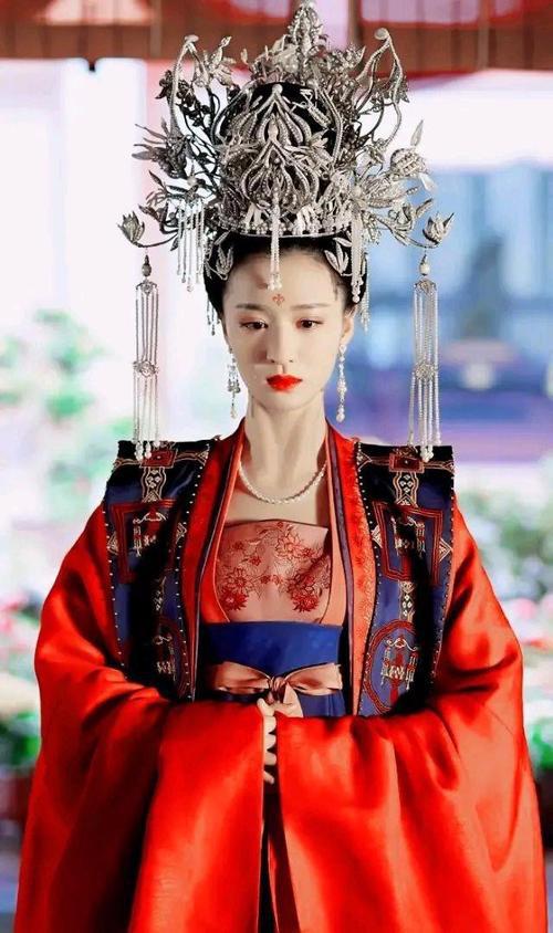 穿越时空的贵妃华丽世界，古代短剧免费观看