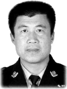 副局长以身殉职，查看灾情时壮烈坠楼牺牲