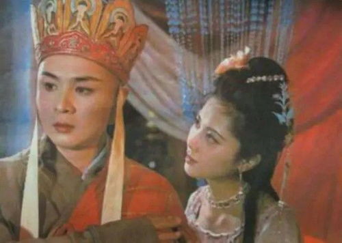 《秦总夫人今天掉马了吗》，免费观看唐僧动漫短剧全集，经典与现代的完美结合，唐僧动漫短剧免费观看全集下载