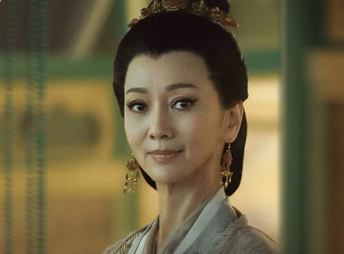 《他是我儿子》，章子怡晒女儿与影后合照，两代影坛佳话共绘美好瞬间，章子怡晒女儿与影后合照视频