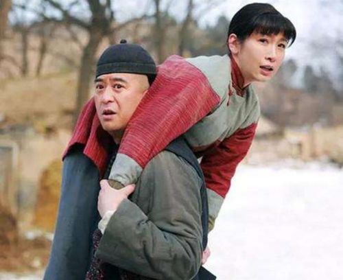 《新版：凤归巢》短剧在线观看，裴太太，你跑不掉了（42集）短剧在线观看，裴太太你跑不掉了42集短剧在线观看