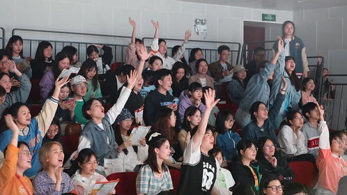 《下一站舞后》，义乌学校地下停车场接娃模式走红，智能化与教育新风尚的融合，义乌地下停车场收费标准