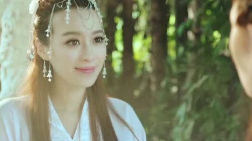 《被闪婚老公捧在心尖宠》短剧在线观看，浴火女凰，一部跨越时空的传奇史诗（71集深度解析）短剧在线观看，浴火凤凰百度百科短剧在线观看