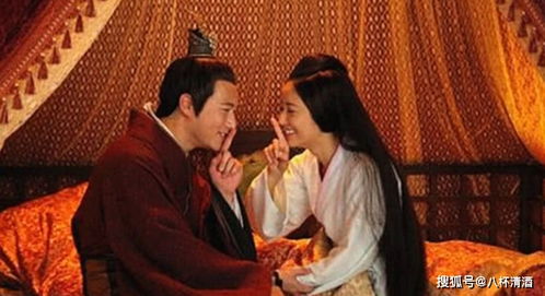 《宫女扶摇录$美人心计$深宫宠妃进阶手册》，揭秘歼-20夜间空中加油画面，中国空军力量新篇章的开启，歼20空中加油视频曝光
