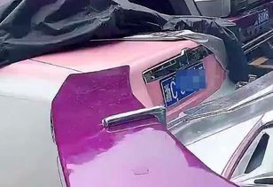 汽车头全撞了修多少钱