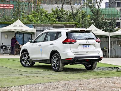 东风日产奇骏2022款报价及图片,东风日产奇骏2021款报价及图
