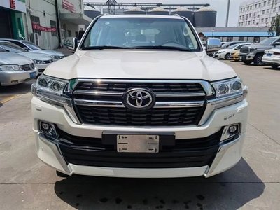 丰田酷路泽5700v8报价,丰田酷路泽5700v8报价多少钱