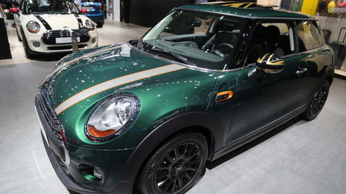 奔驰迷你mini2023款,奔驰迷你mini2023款4座