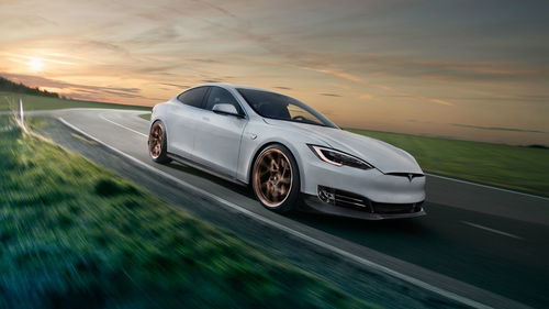 特斯拉汽车2022款最新款价格,特斯拉汽车2022款最新款价格电动车