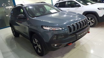 jeep自由光报价,jeep自由光报价及图片18年四驱