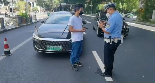 交通网查车辆违章,交通查询违章