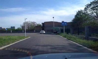 北京吉普车多少钱,北京吉普车多少钱212