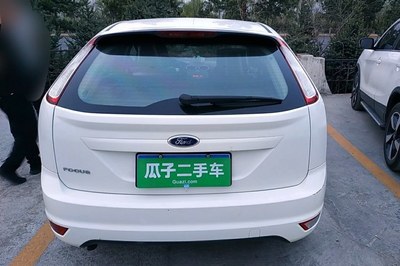 福特两厢车图片及报价,福特两厢车图片及报价 自动挡