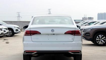 2020宝来低配裸车,2021宝来低配落地多少钱