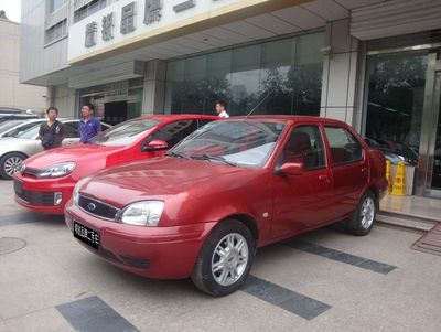 14年二手嘉年华值多少钱,14年的嘉年华15自动能卖多少钱