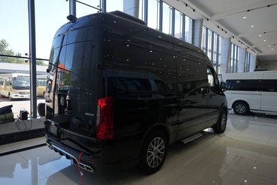 奔驰斯宾特2022款四驱商务车,奔驰斯宾特商务价格