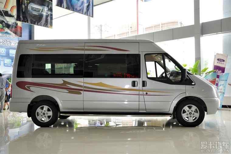 福特全顺商务车7座报价图片,福特全顺7座商旅型汽车
