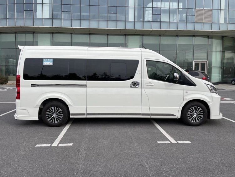 丰田海狮9座商务车,丰田海狮9座商务车图片