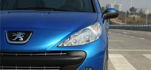 标致207两厢,标致207两厢前机盖怎么打开图片