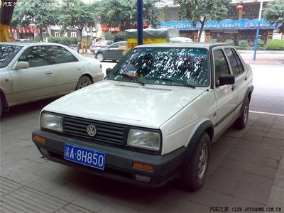 桑塔纳怀旧版2022款报价,桑塔纳怀旧版2022款图片