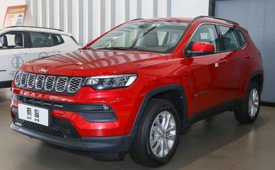 jeep指南者2021款,jeep指南者2021款油耗