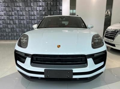 保时捷新款suv30万,保时捷新款suv30万图片
