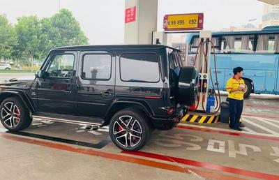 奔驰g500多少钱一台,奔驰s350多少钱一辆
