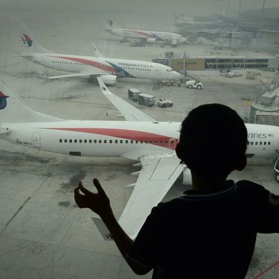 马航mh370客机坠毁真实原因,马航mh370客机坠毁真实原因知乎