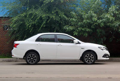比亚迪新款车2023,比亚迪新款车2023海豚