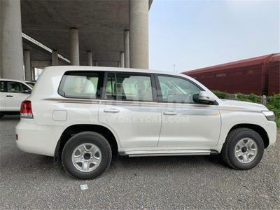 丰田酷路泽v6多少钱一辆,丰田酷路泽v6报价42万