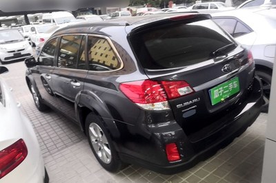 斯巴鲁傲虎2011款能卖多少钱,斯巴鲁傲虎2011款能卖多少钱一辆