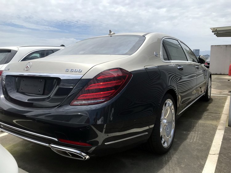 迈巴赫限量版1600万,迈巴赫限量版1600万左右