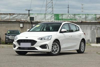 福克斯两厢车型,福克斯两厢车型号