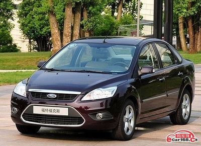 福克斯三厢车,福克斯三厢车油耗怎么样
