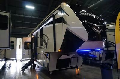 最便宜的房车8万,最便宜的房车多少钱一台