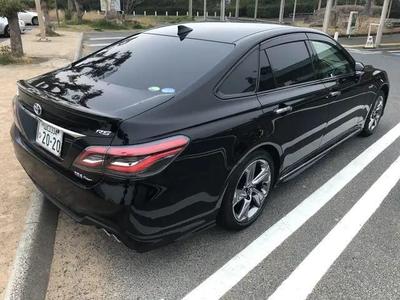 玛莎拉蒂皇冠车标,玛莎拉蒂皇冠车标字符
