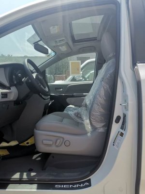 丰田小霸王7座商务车,丰田小霸王7座商务车尾厢尺寸是多少
