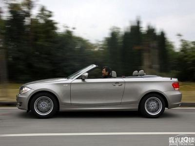 适合女生开的敞篷车20万左右,适合女生开的敞篷车30万左右