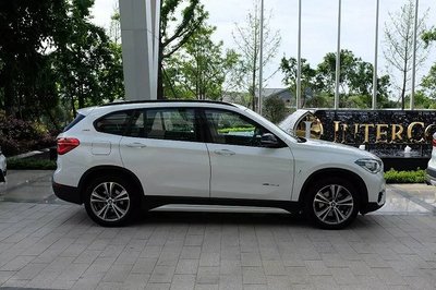 宝马x1混合动力车21万,宝马x1 混合动力