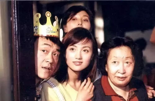短剧女儿抢婚免费观看完整版 短剧热潮中的女儿抢婚，免费观看的魅力 