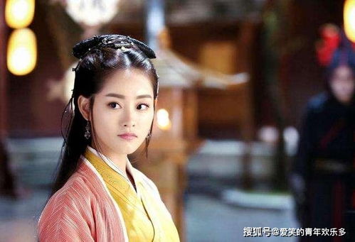 免费观看短剧，小姐与丫鬟的精彩演绎视频
