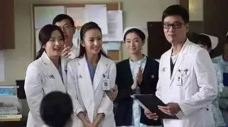 王牌医生，医疗情感剧的魅力之旅