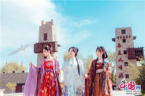 枫叶汉服，穿越时空的视觉盛宴与免费短剧观看指南
