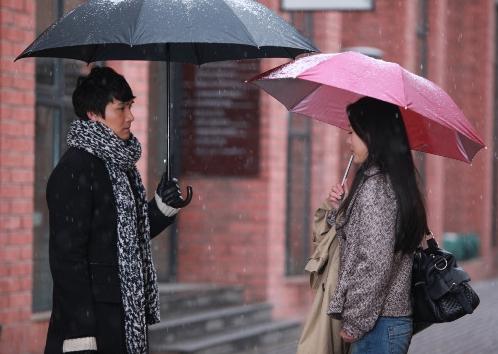 免费观看，闪婚迷离之爱情故事